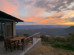 Escarpment Hideaway